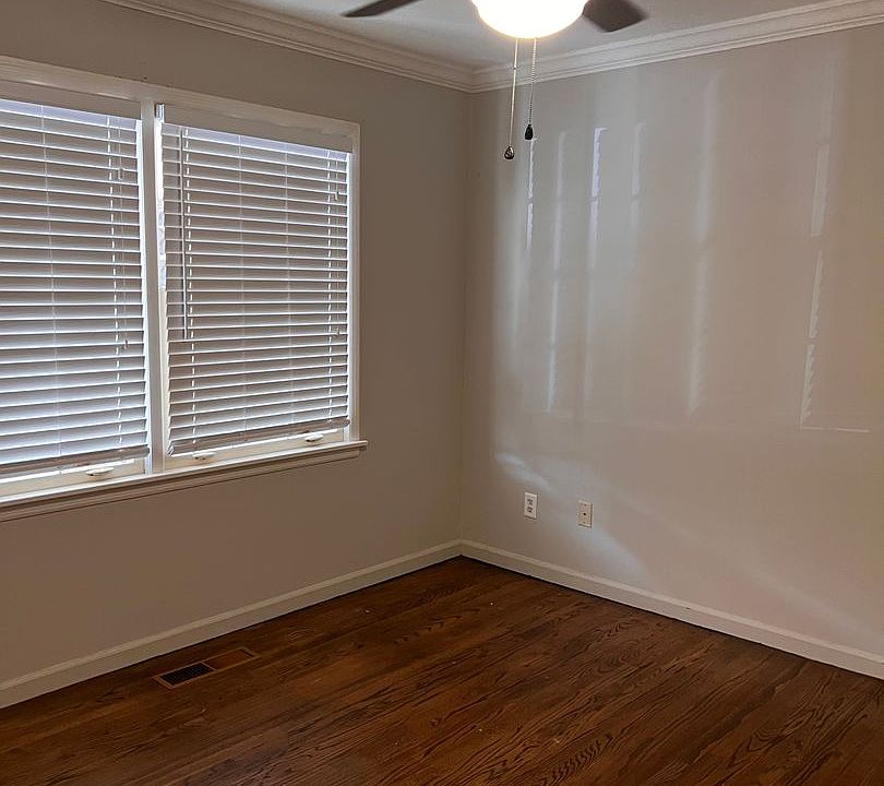 1st image of 3936 Clairmont Ave S Unit 2
