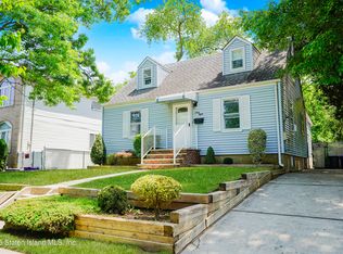 68 Elkhart St, Staten Island, NY 10308