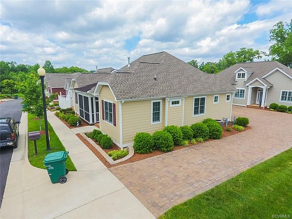 4th image of 9343 Amberleigh Cir #0