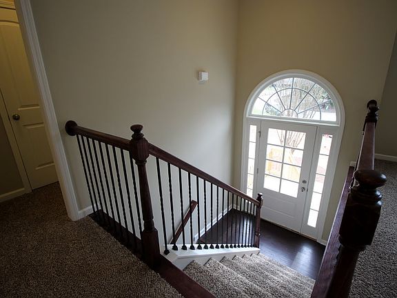 3rd image of 20 Griffin Mill Dr