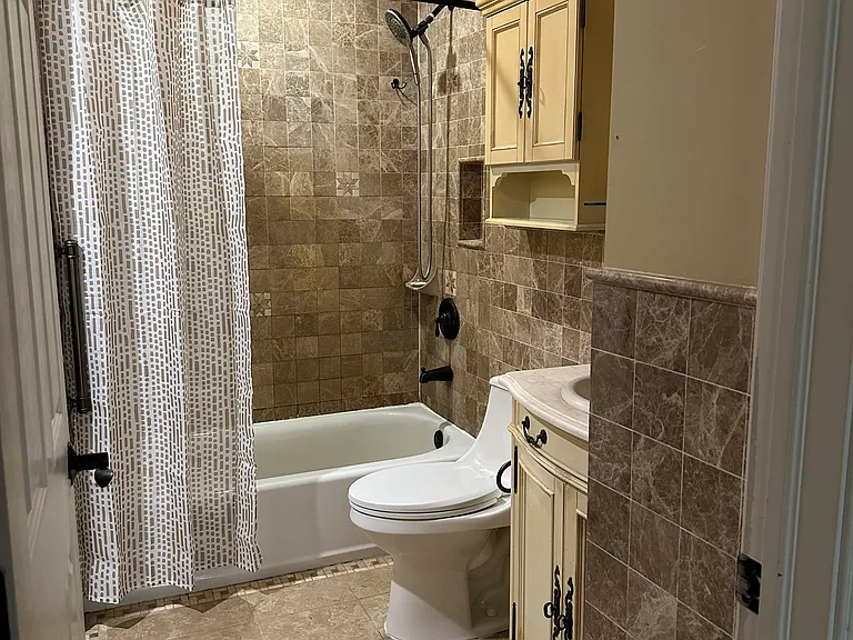 1190 Chickadee Dr — Photo 16