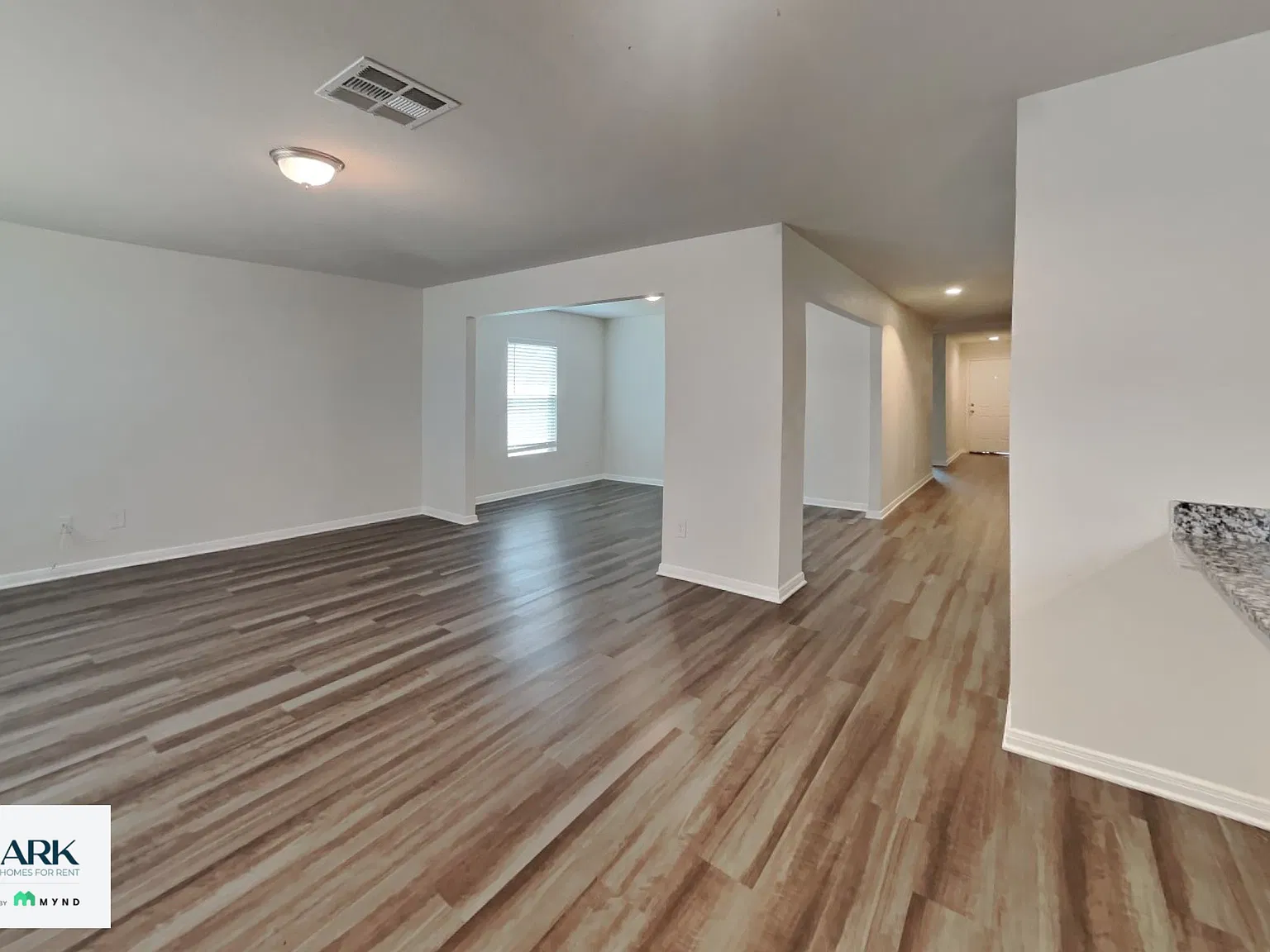 4 bed, 2.0 bath, 1603 sqft, $1,437 — Photo 4