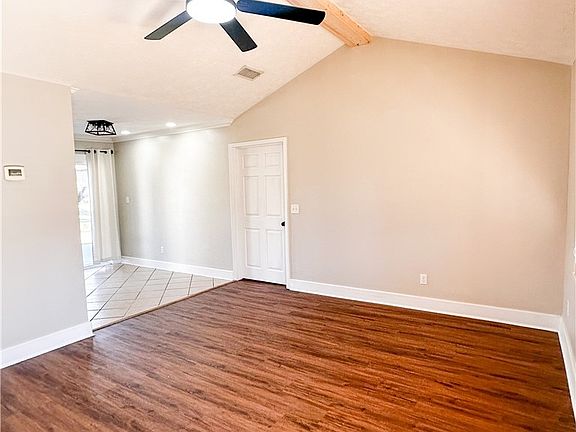 2nd image of 1707 33rd St