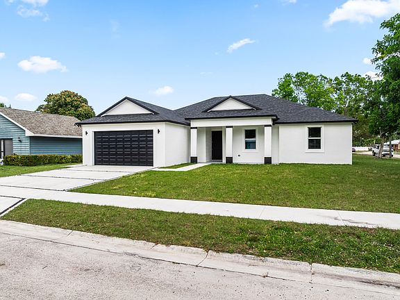 2nd image of 1502 Pine Hollow Drive