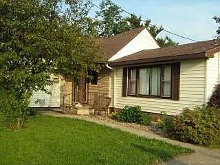 216 Indiana Ave photo 1
