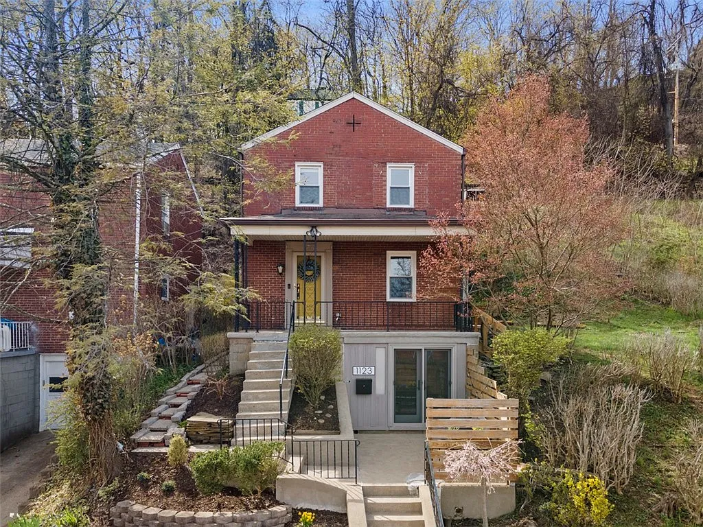 1123 Duffield St photo 1