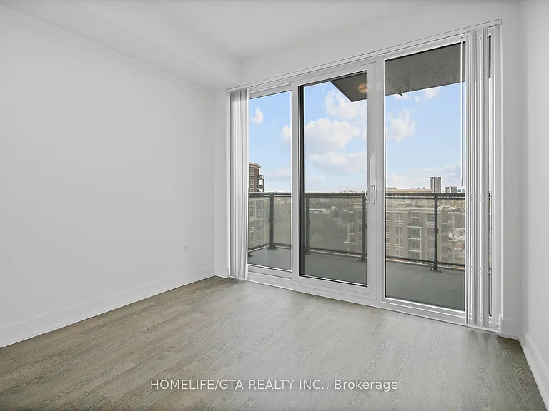 20 Inn On The Park Dr #1838 — Photo 17