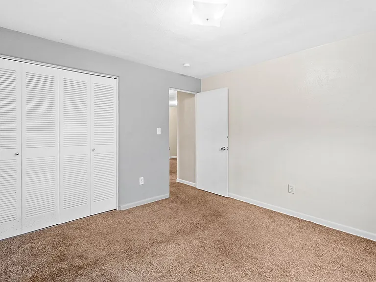 11515-11523 Frankstown Rd — Photo 8