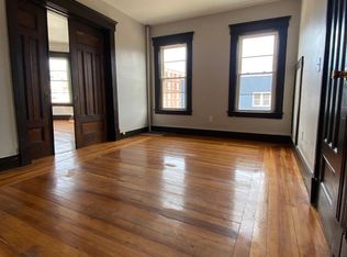 300 Belmont Ave APT 2L, Springfield, MA 01108