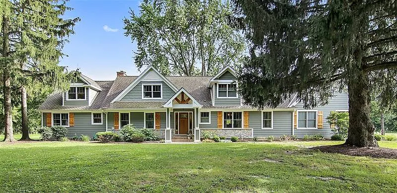 18 Braeburn Ln photo 1