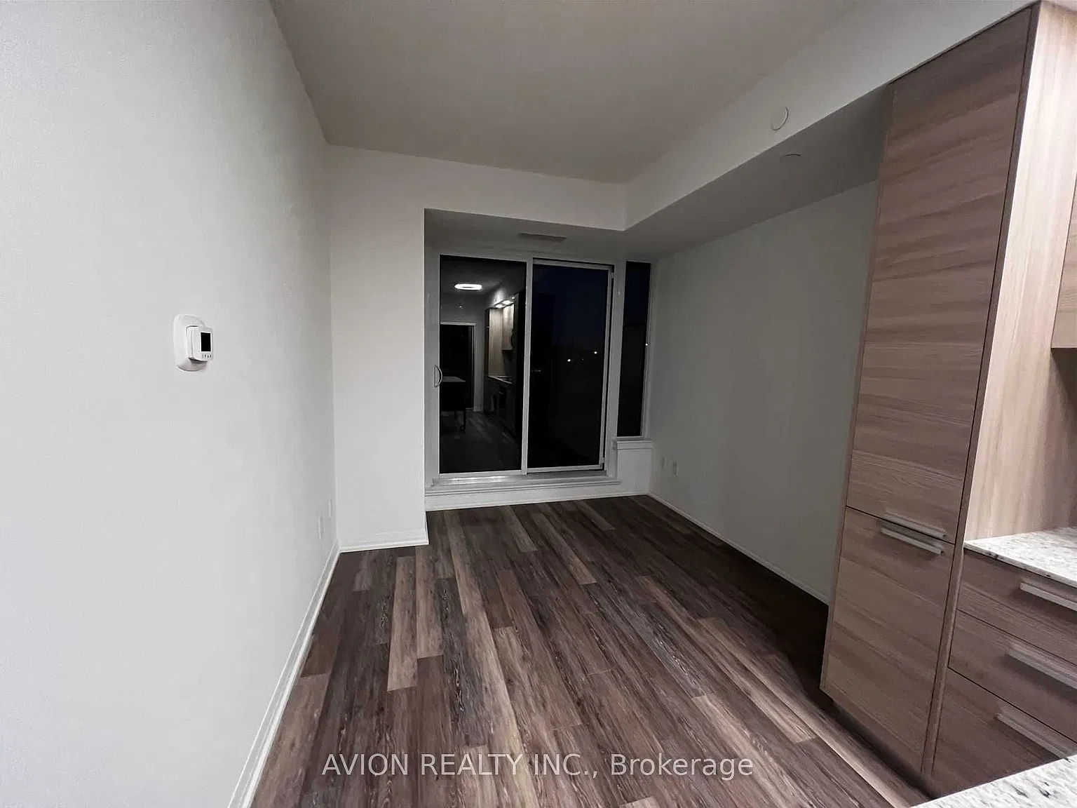 2 bed, $2,350 — Photo 4
