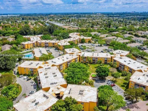 4334 NW 9th Ave APT 7-2F, Deerfield Beach, FL 33064