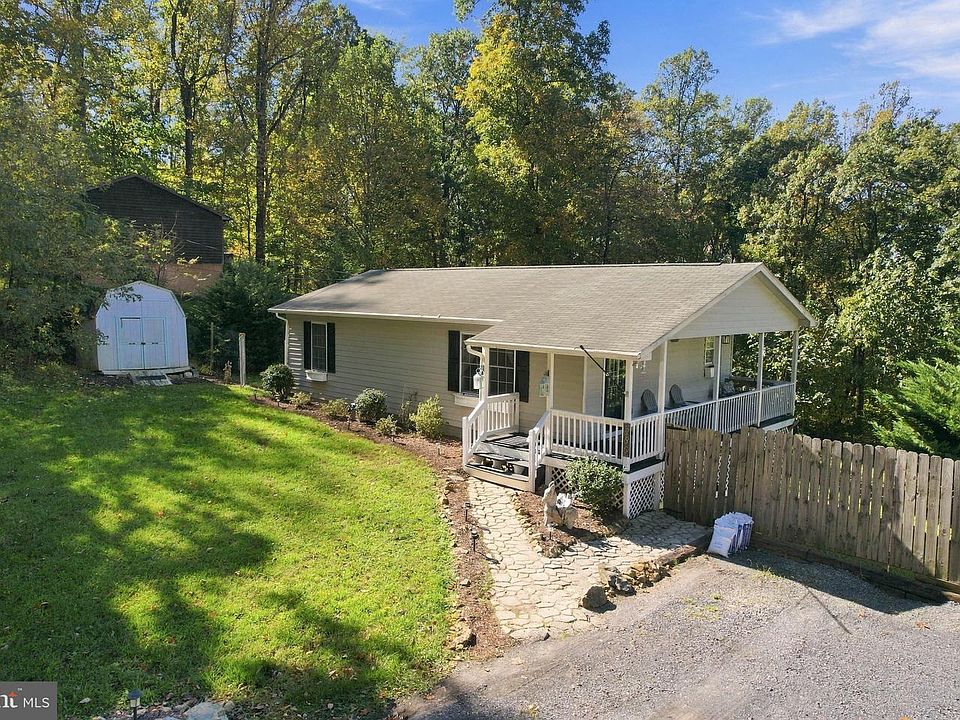 1st image of 385 Freeze Rd