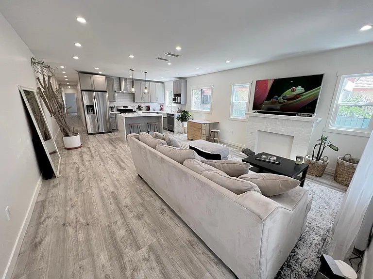 Open Concept Living Room / Kitchen
