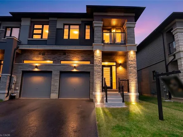 16 Dennis Ave, Brantford, ON N3V 0C1