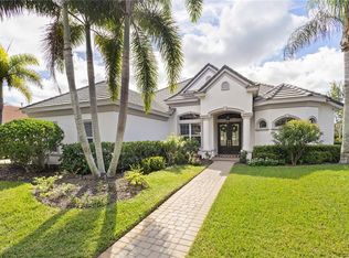 5328 Hunt Club Way, Sarasota, FL 34238