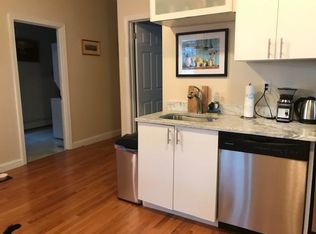 31 W Eagle St #2SL, Boston, MA 02128