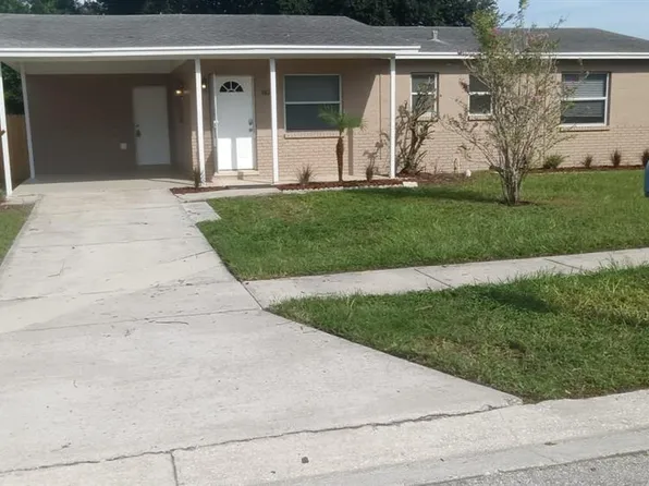4825 Plantation Dr, Tampa, FL 33615