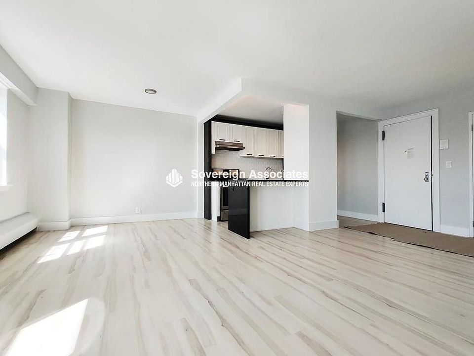 1st image of 111 Wadsworth Ave APT 31A