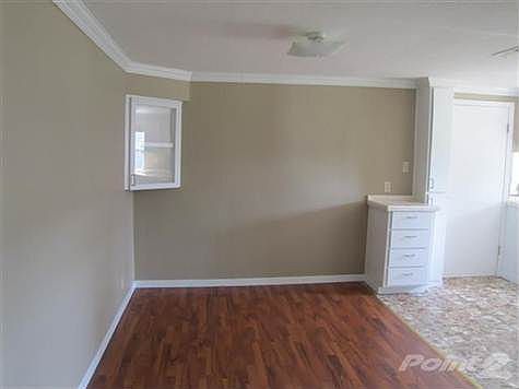 5th image of 1023 Franklin St