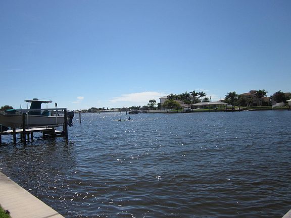 2nd image of 218 Poinciana Ln