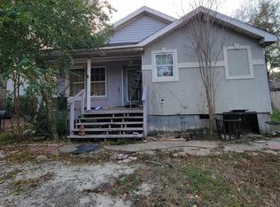 2011 S 7th St, Ocean Springs, MS 39564