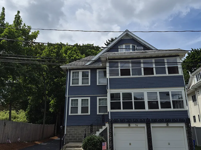 144 Wildwood Ave #1 — Photo 2