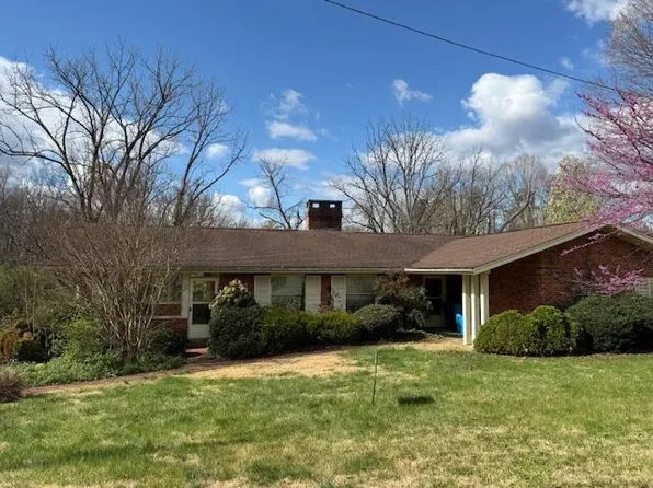 2519 Winifred Dr SW, Roanoke, VA 24018