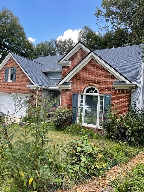 1st image of 2106 Greenfield Ave NW
