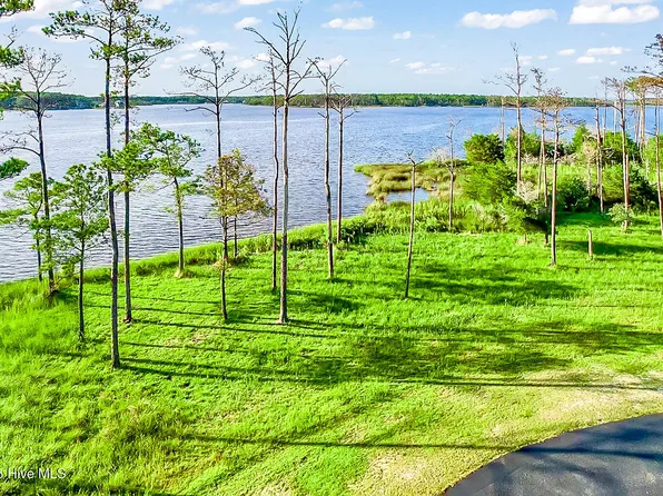 469 Ballast Point #81, Oriental, NC 28571