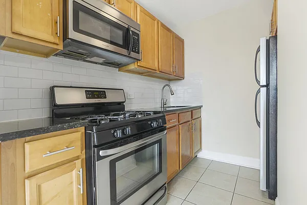 Rented by Iryna Ferenets, LREB | media 9