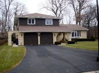 451 Cardinal St, Addison, IL 60101