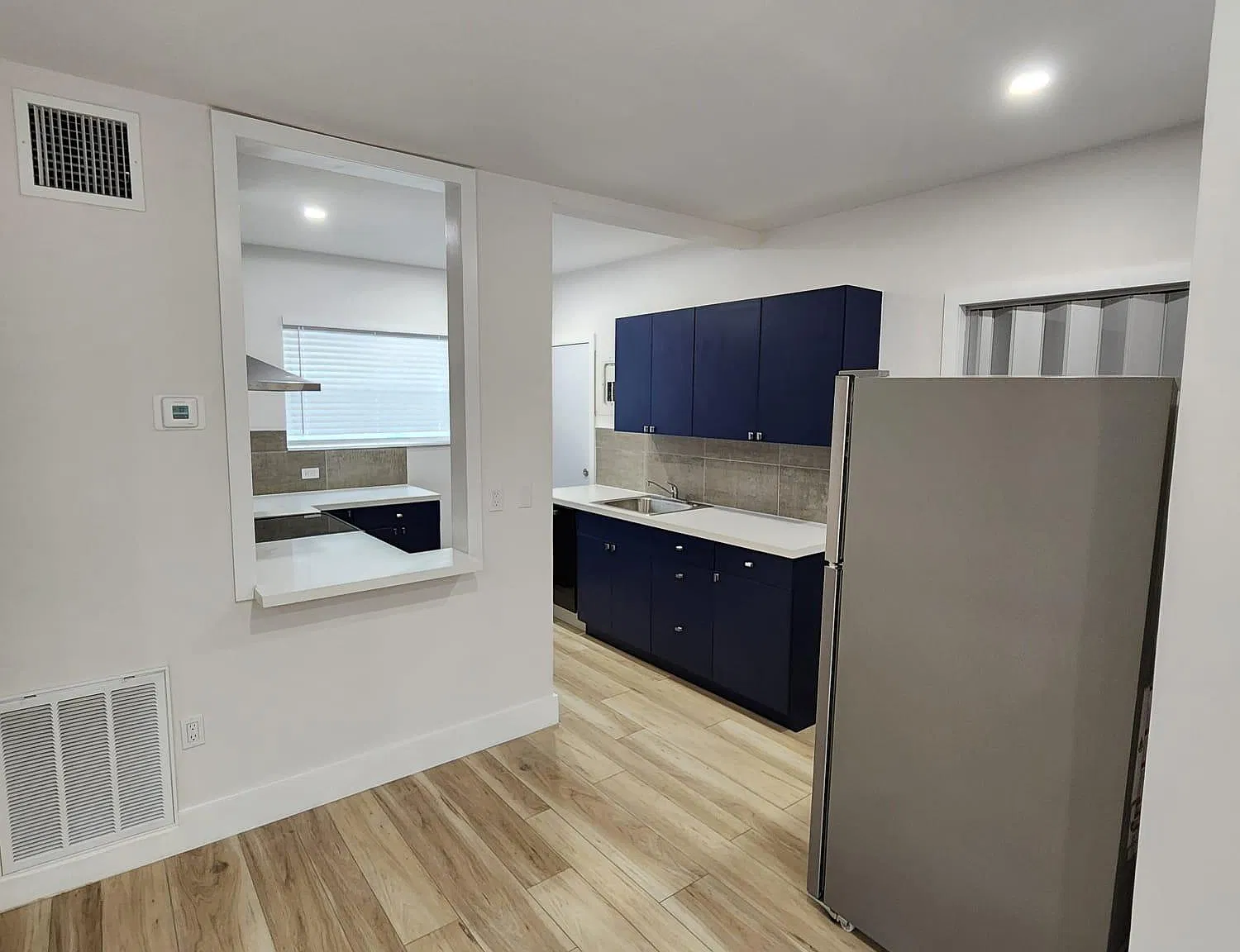 1 bed, 730 sqft, $1,850 — Photo 2