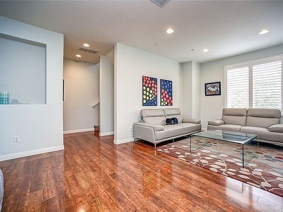 3rd image of 1241 Mendez Dr