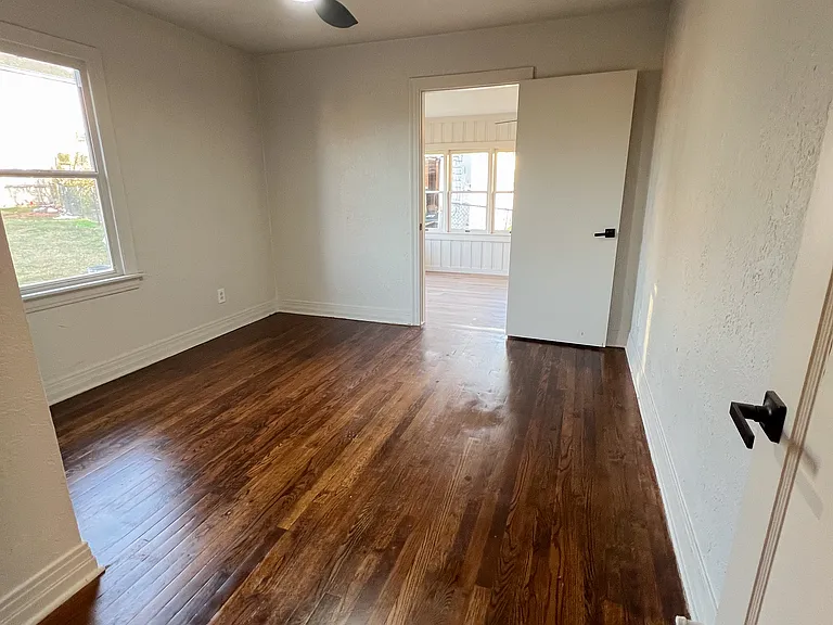 1808 NW 40th St — Photo 13