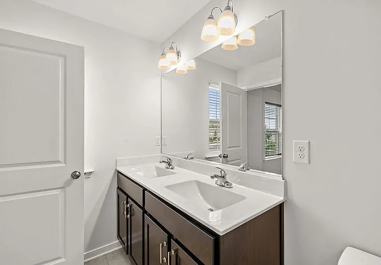 3372 Dewsberry Ln — Photo 23
