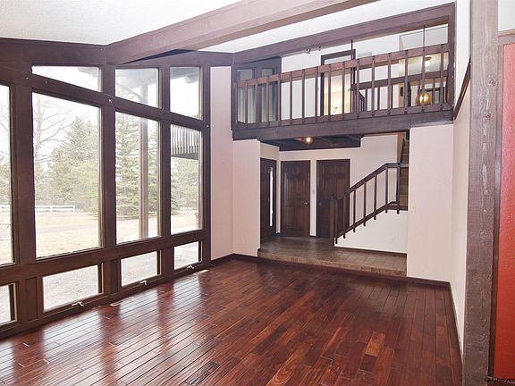 4th image of 1711 Concha Loop