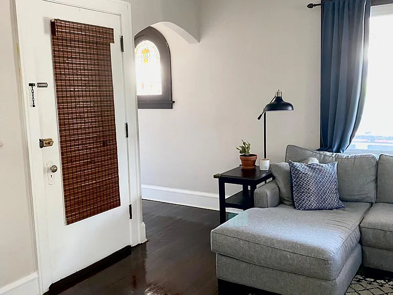 1412 Elmwood Ave #2 — Photo 5