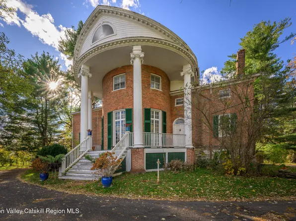 14 Fabiano Boulevard, Hudson, NY 12534