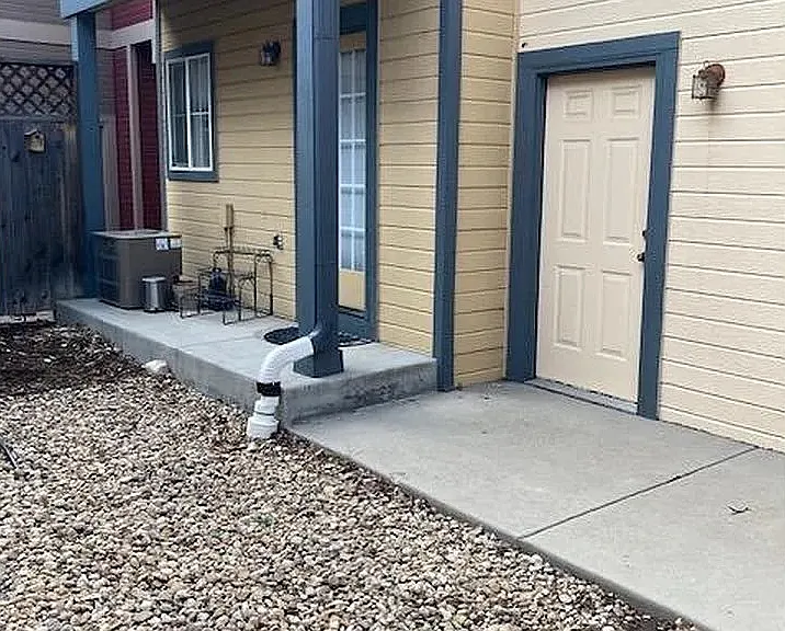 818 S Terry St — Photo 3