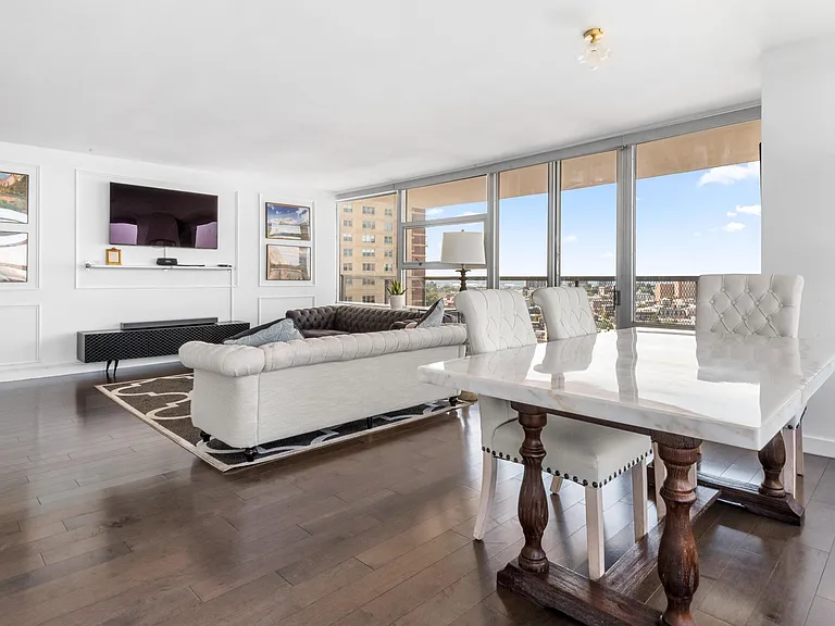 6050 Boulevard East #19C — Photo 16