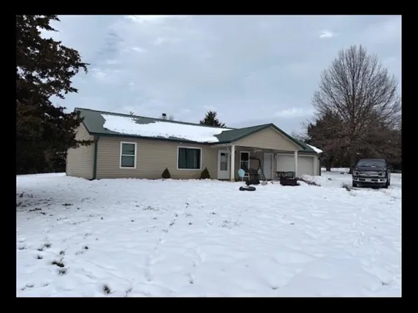 23118 Hamlet St, Excello, MO 65247