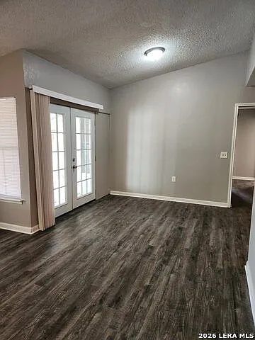 3 bed, 2.0 bath, 1266 sqft, $1,550 — Photo 4