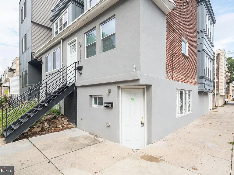 1449 S 32nd St #1 — Photo 3