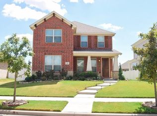 920 Caudle Ln, Savannah, TX 76227