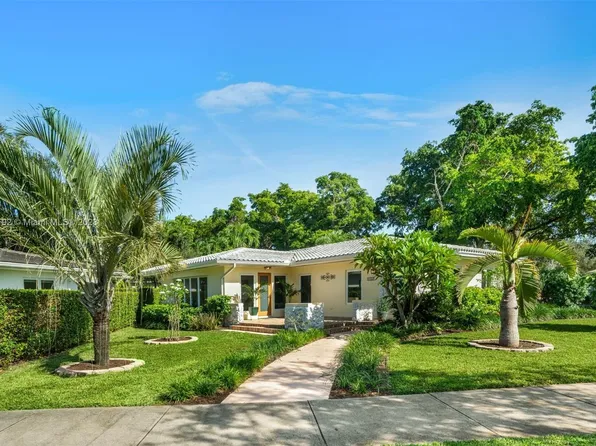 4951 Riviera Dr, Coral Gables, FL 33146