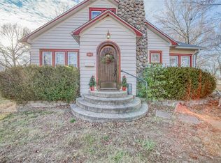 601 S Jefferson St, Saint James, MO 65559