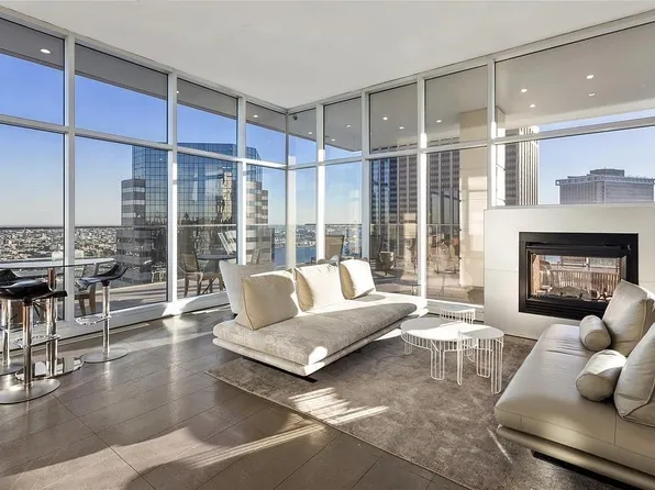 75 Wall St APT 30I, New York, NY 10005