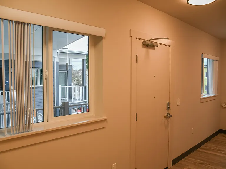 Kirkland Heights Apartments — Photo 37