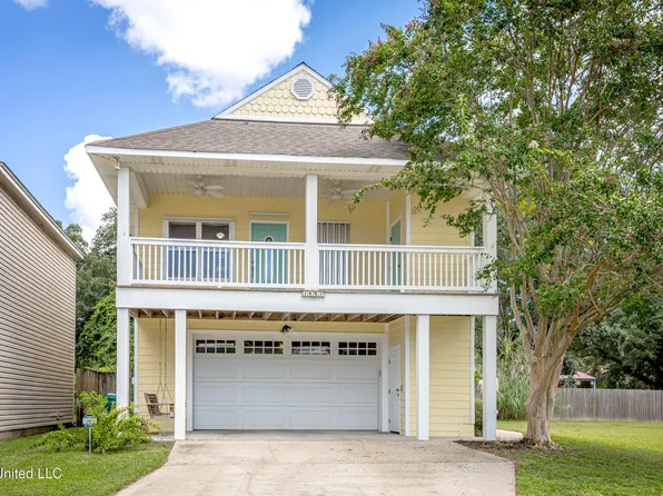 1457 Georgia Pl, Gulfport, MS 39507